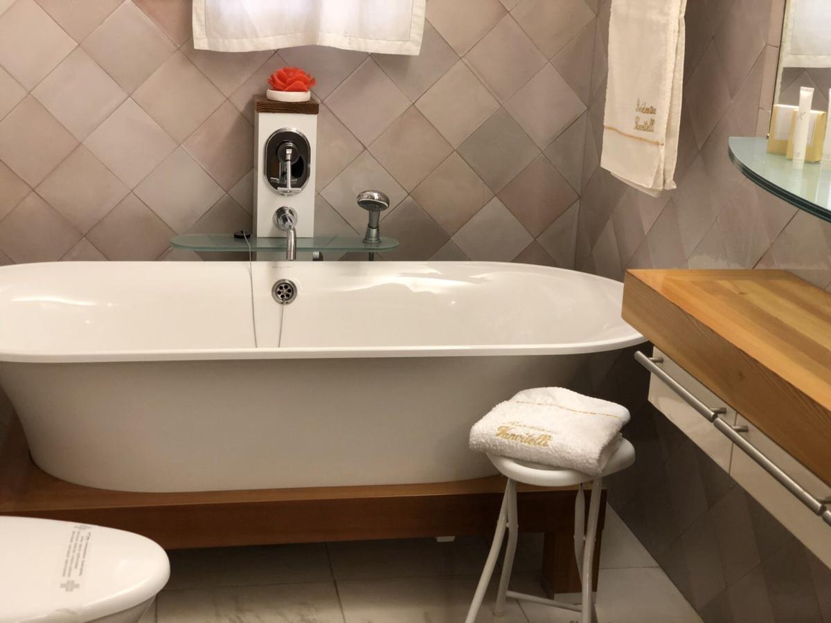 טרופאה Residenza Vanvitelli מראה חיצוני תמונה